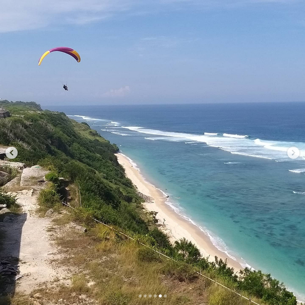 Timbis Paragliding Bali